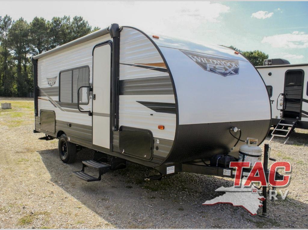 2022 Forest River Rv Wildwood FSX 179DBK in moyock NC