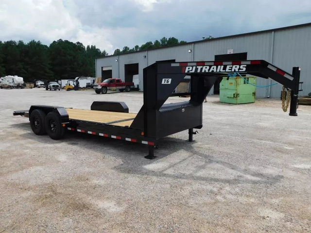 2026 PJ TRAILERS T6 20' Gooseneck Tilt Bed With 7K Axles Equipment in Hope Mills, NC