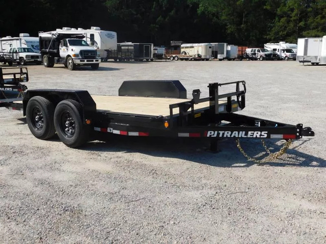 2026 PJ TRAILERS T6 16' Tilt With 7K Axles Equipment Trailer in Hope Mills, NC