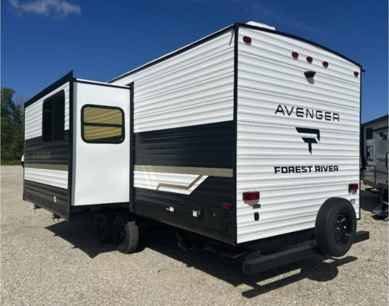 A photo of this 2027 Prime Time Avenger 25MKO