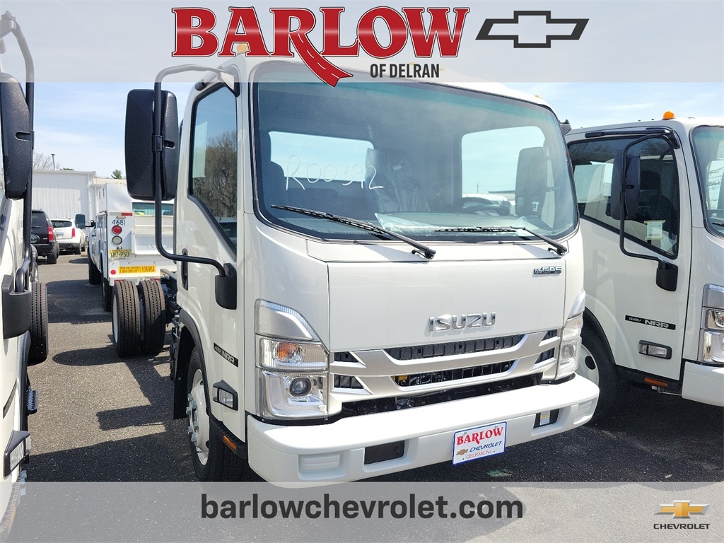 2025 ISUZU NRR in Riverside, NJ