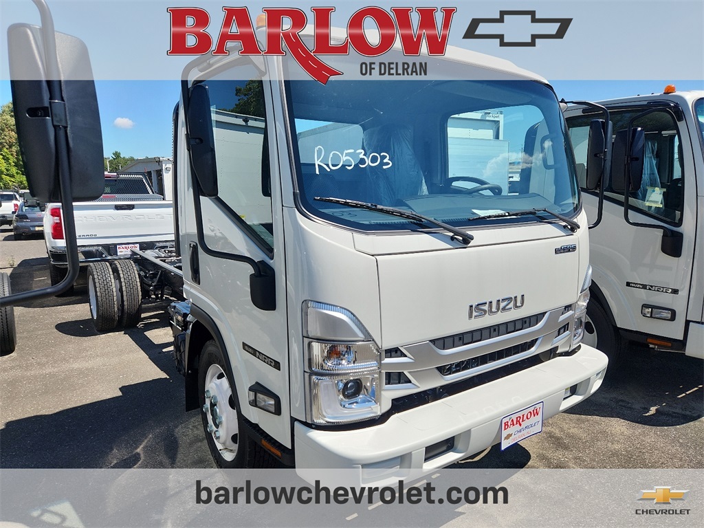 2025 ISUZU NRR in Riverside, NJ