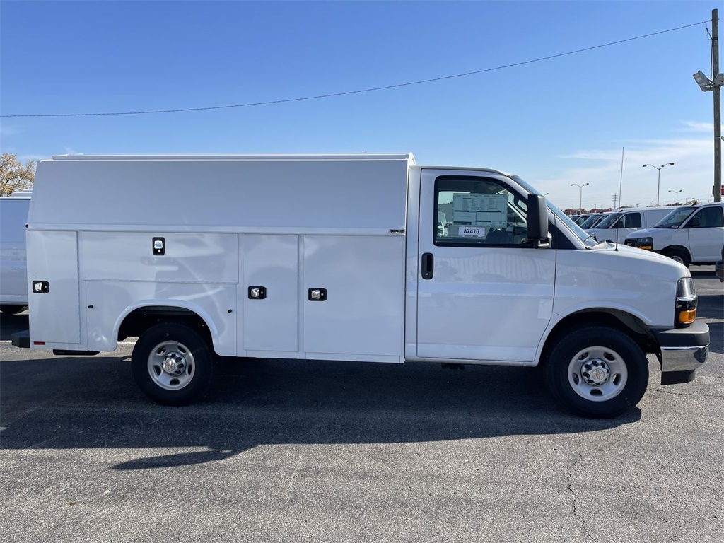 2025 CHEVROLET Express 3500 in Columbus, OH