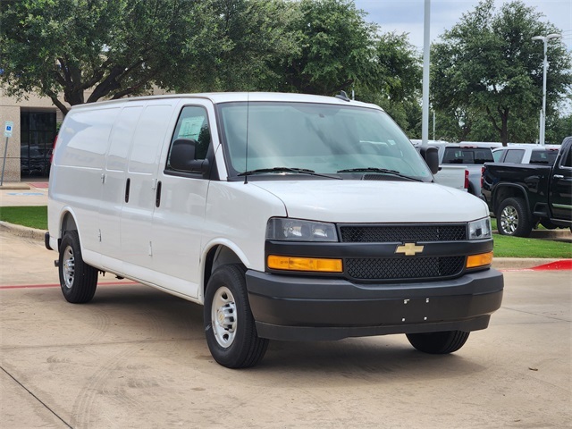 2025 CHEVROLET Express 2500 in Grapevine, TX