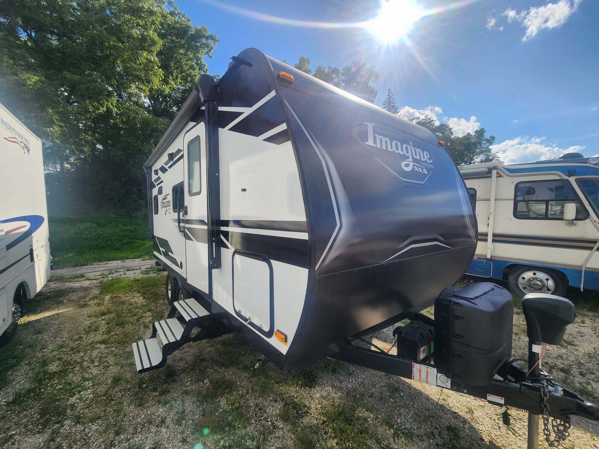 2020 Grand Design Imagine XLS 17MKE RV