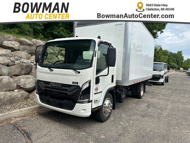 2025 ISUZU NRR in Clarkston, MI