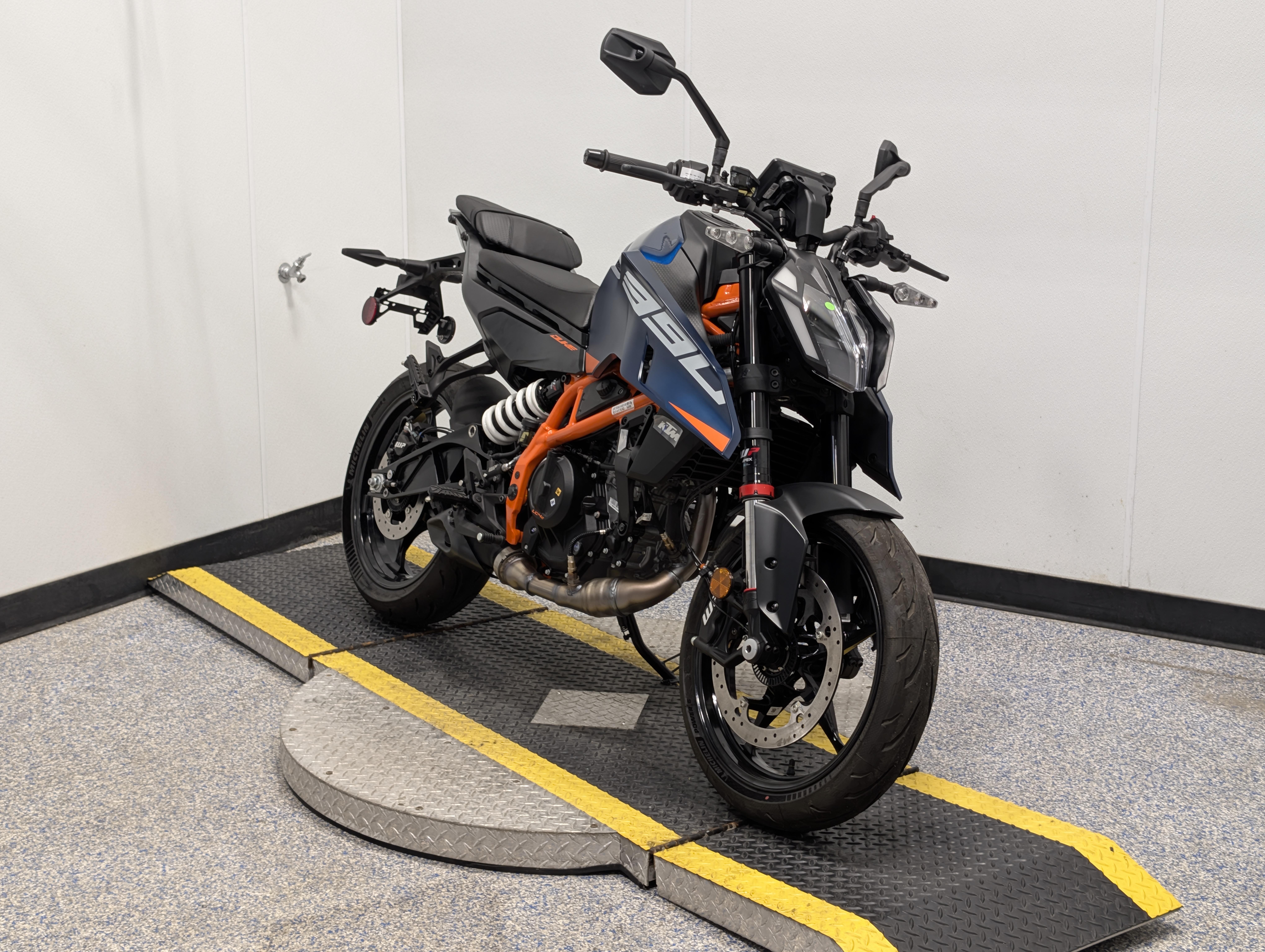 2026 KTM 390 DUKE DUKE in Auburn, MA