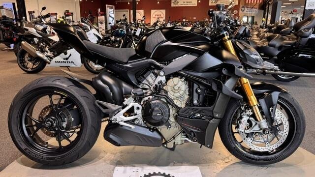 2022 Ducati Streetfighter in Boyertown, PA