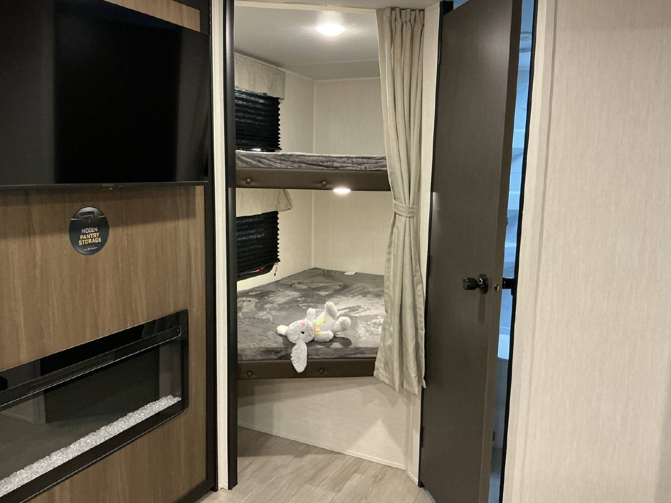 A photo of this 2026 Prime Time Avenger 26DBS