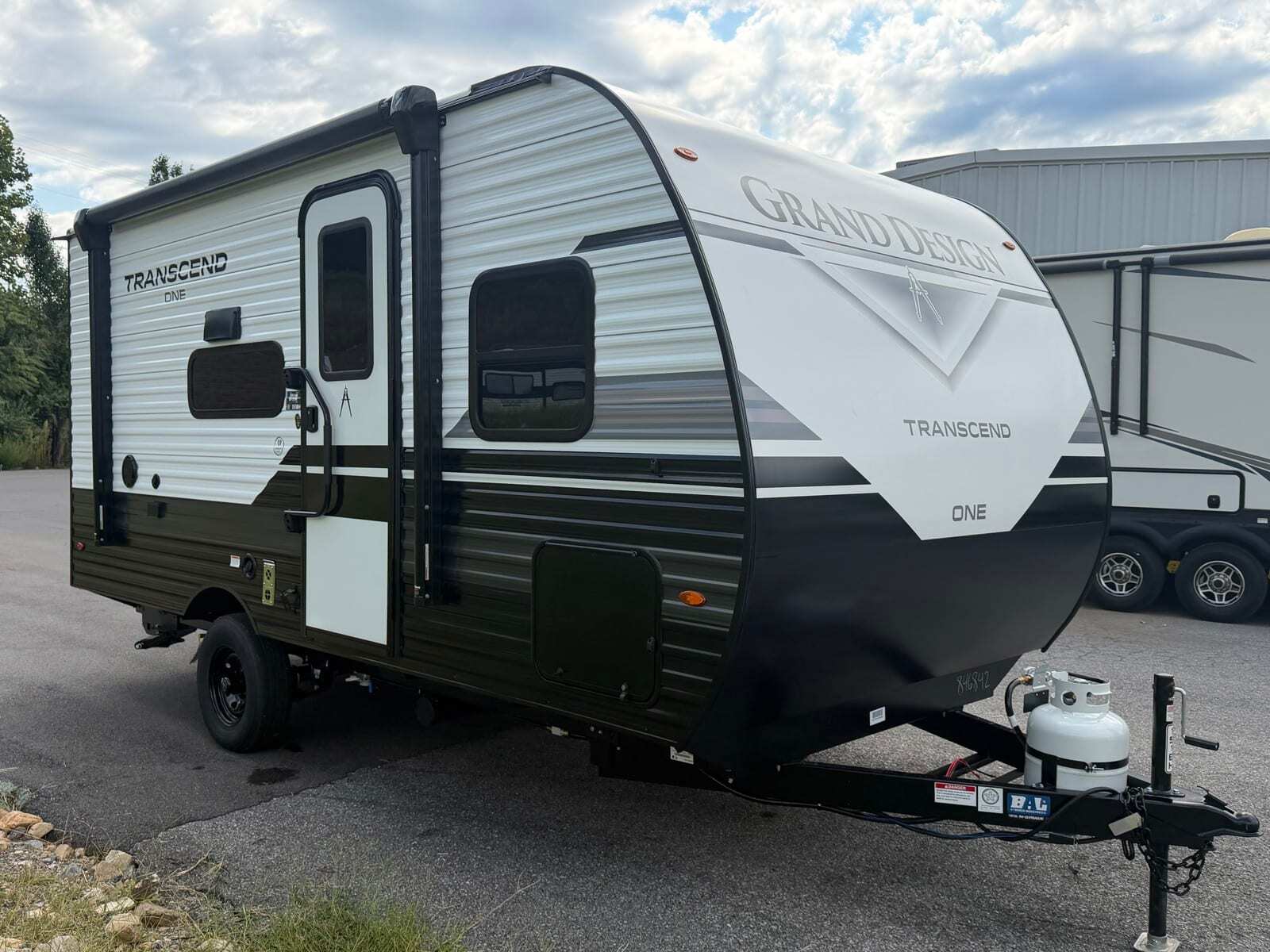 2027 Grand Design Transcend One 151BH in johnson city TN