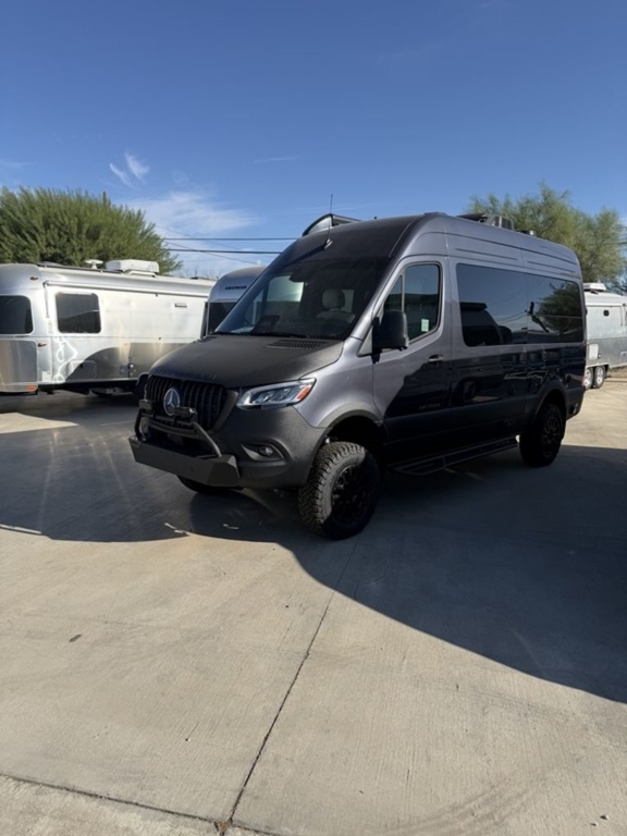 2027 Airstream Interstate 19GTX in los banos