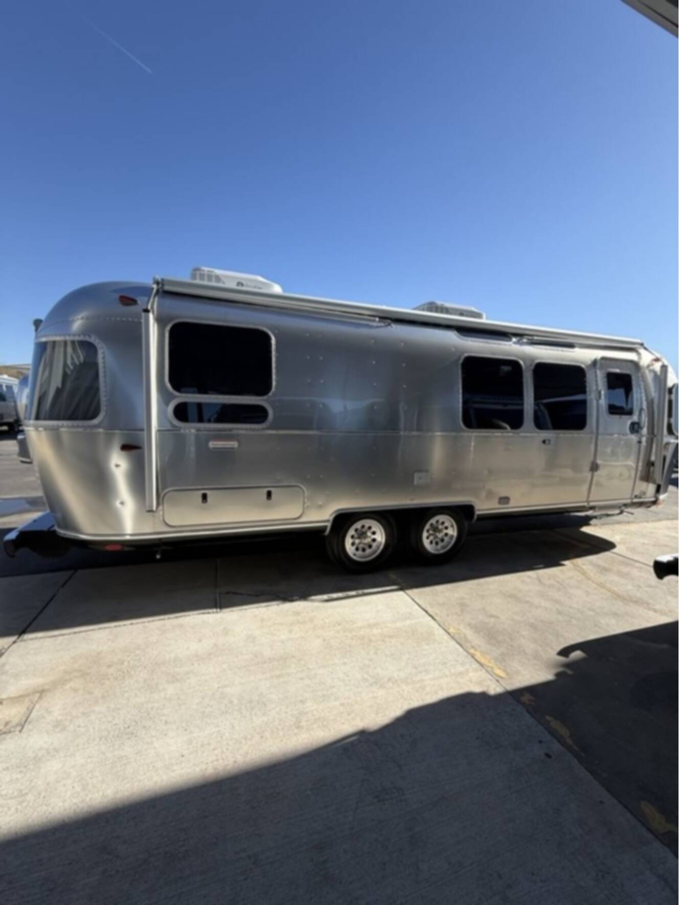 A photo of this 2026 Airstream International 28RB