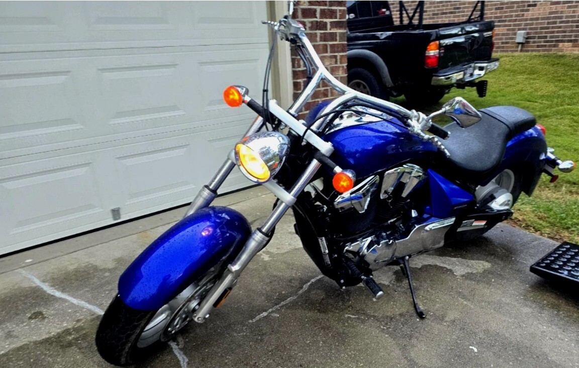 2015 Honda STATELINE BASE Cruiser motorcycle