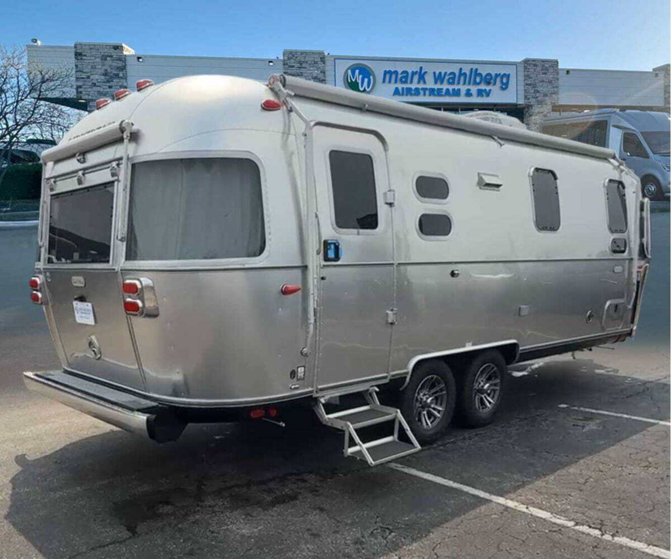 A photo of this 2027 Airstream Trade Wind 25FB Twin