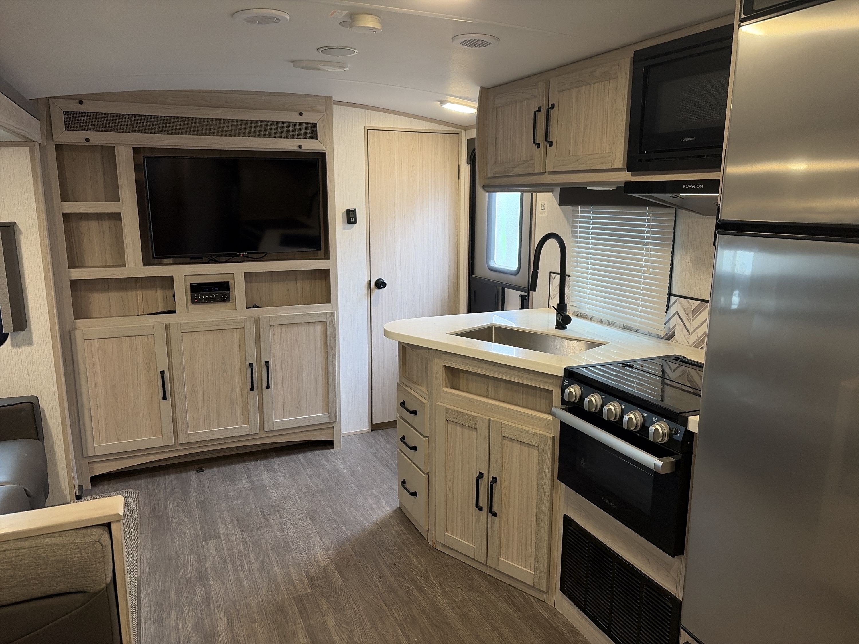 2022 Cruiser Rv TWILIGHT SIGNATURE 3300 TW3300 in springfield IL