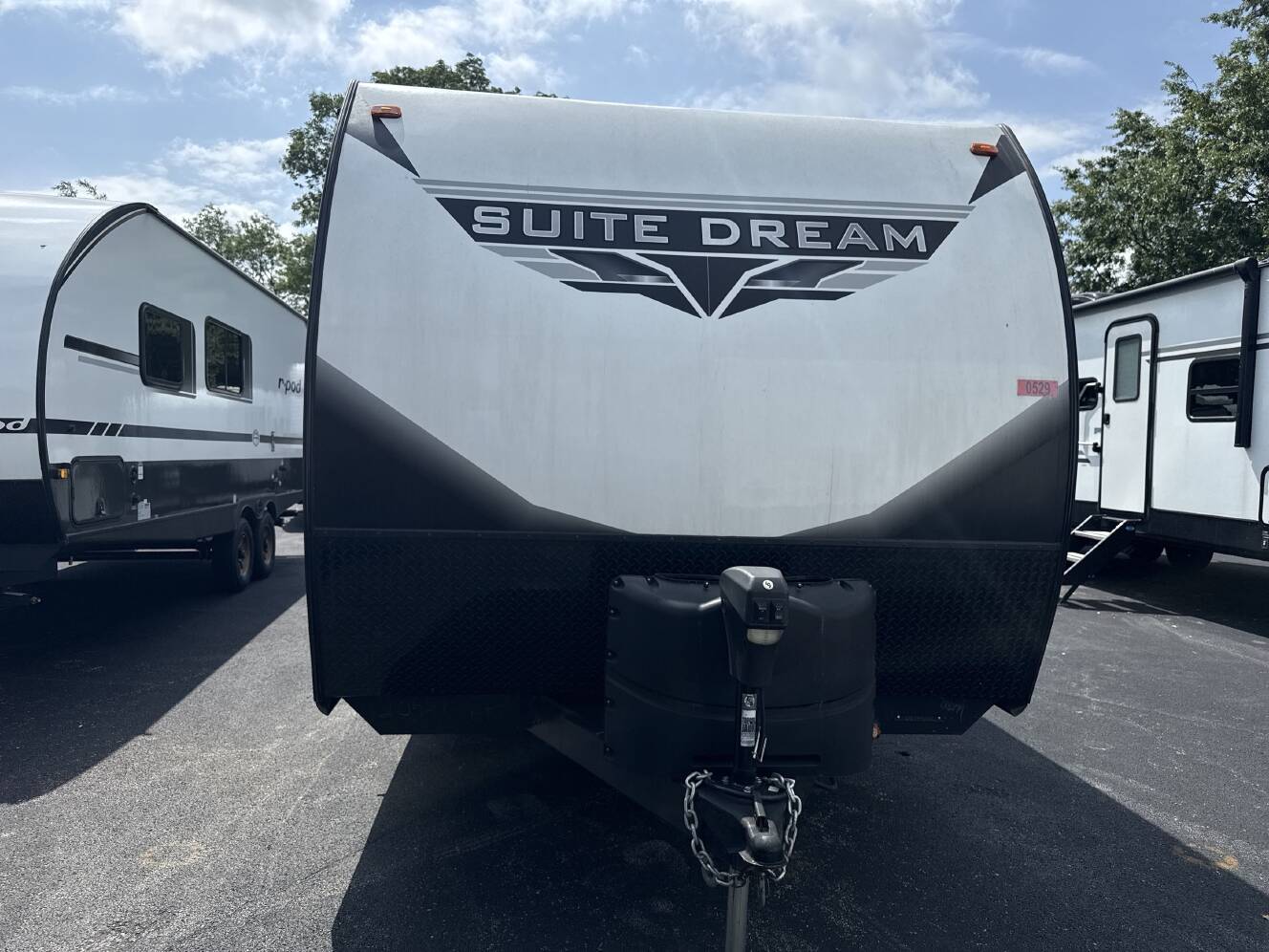 A photo of this 2022 Chinook DREAM 260BH