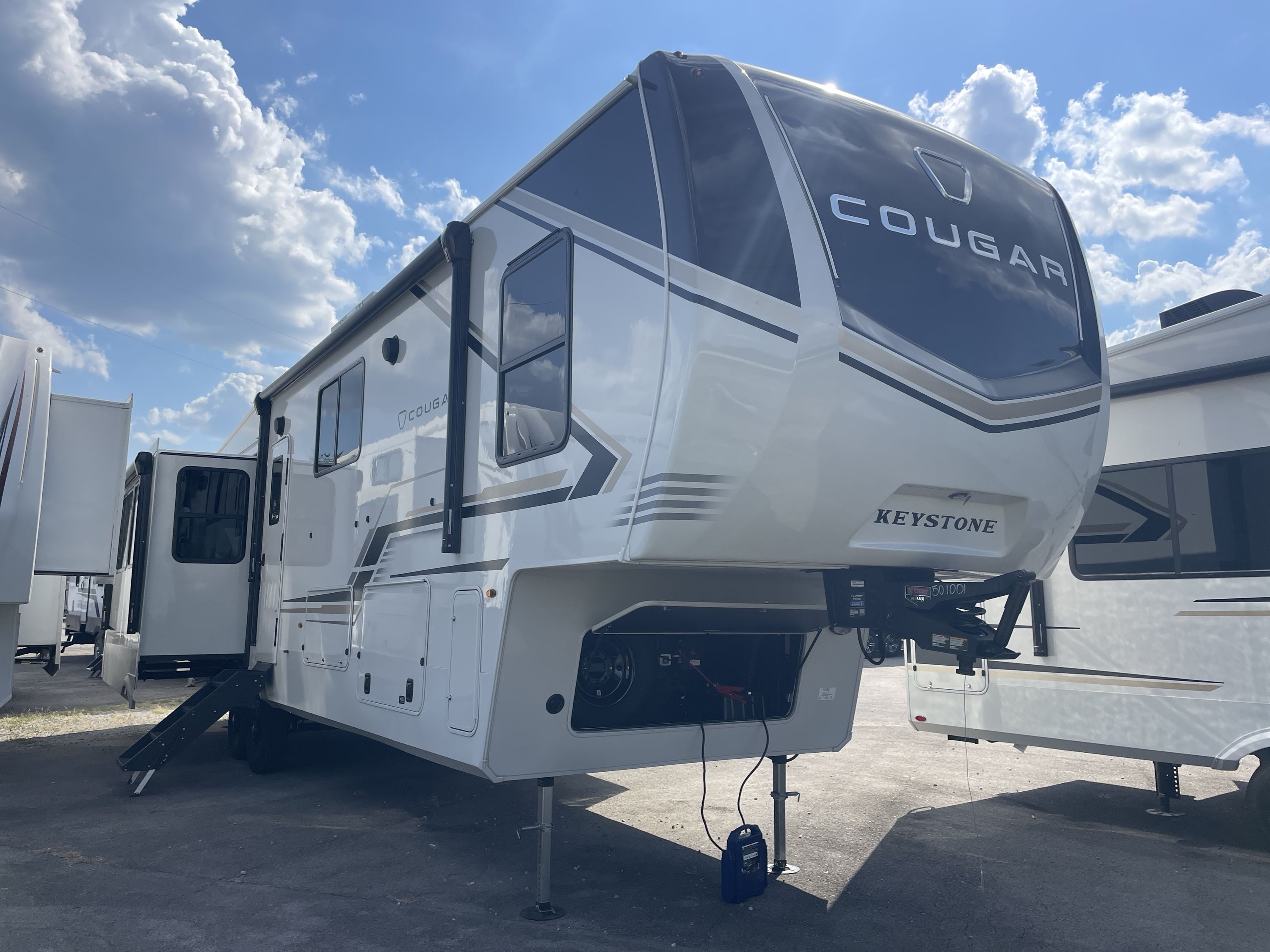 2027 Keystone COUGAR 360MBI in nashville TN
