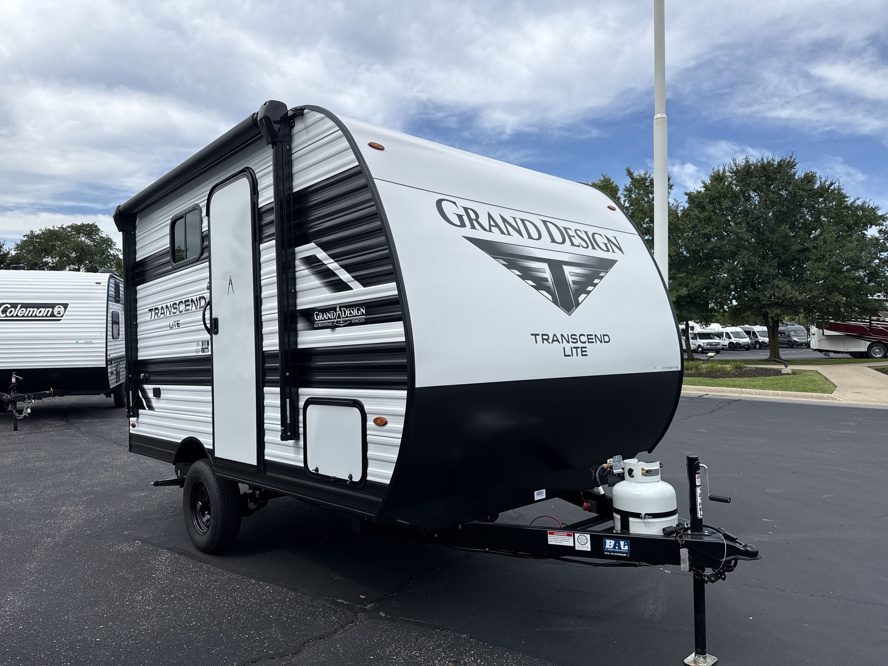 2027 Grand Design TRANSCEND LITE 121RBL in sturtevant WI