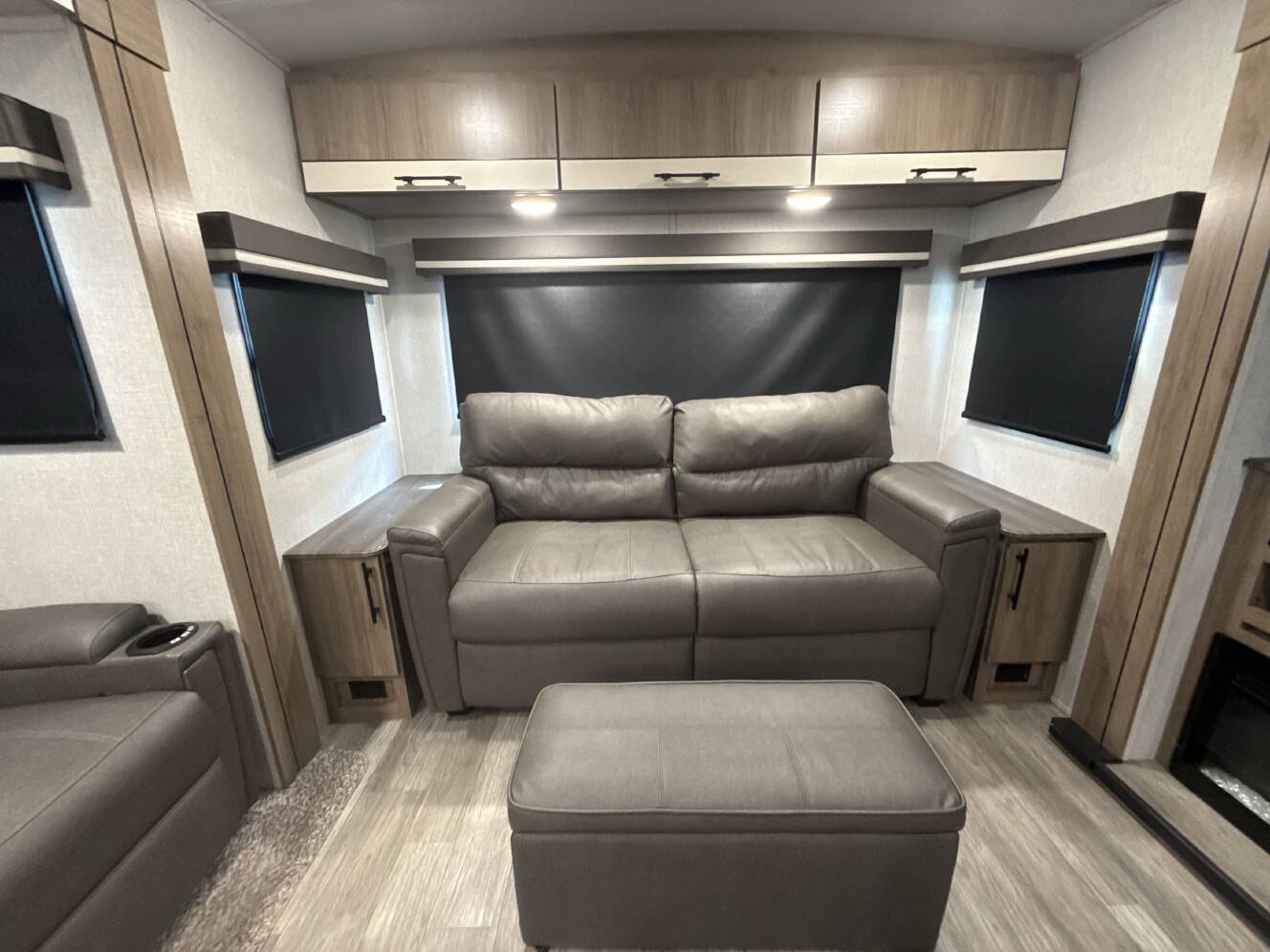 A photo of this 2023 Grand Design IMAGINE 2970RL
