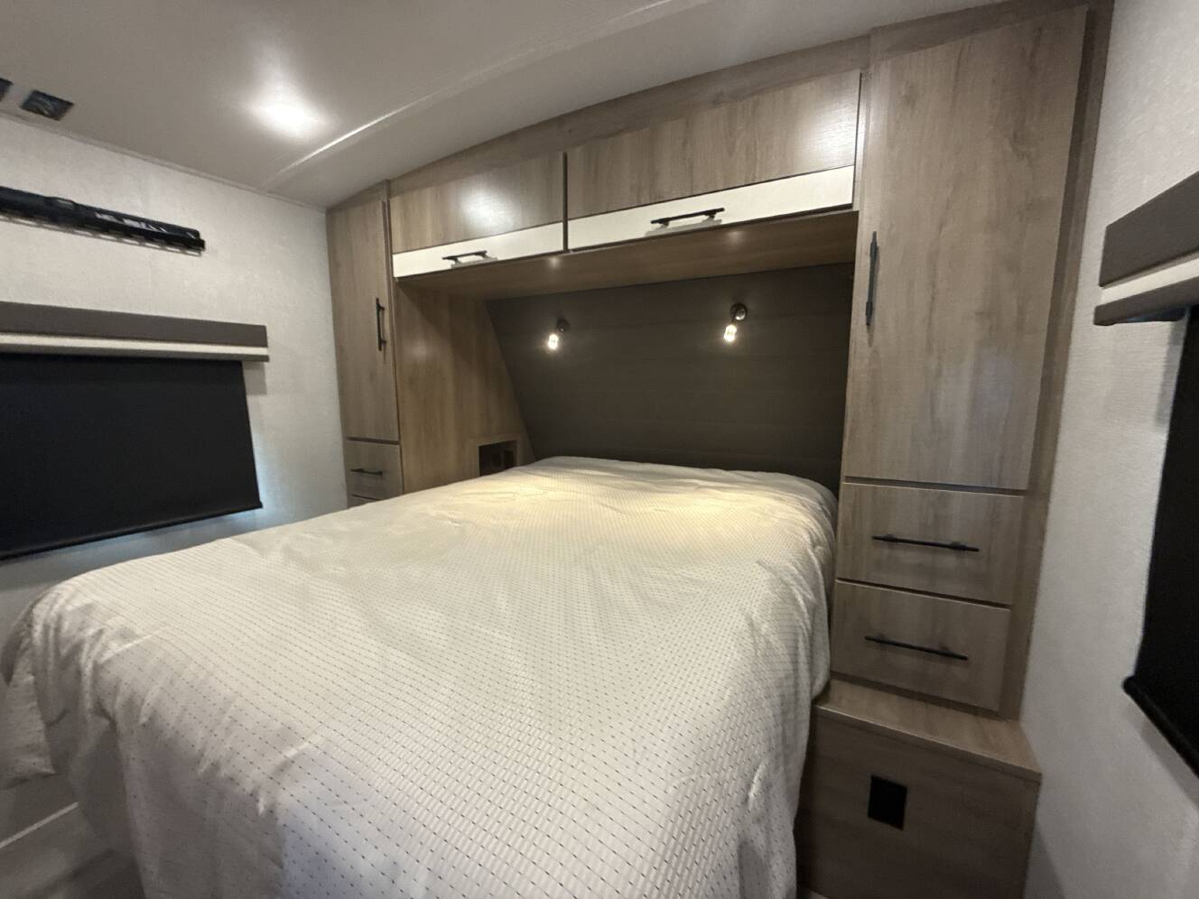 A photo of this 2023 Grand Design IMAGINE 2970RL