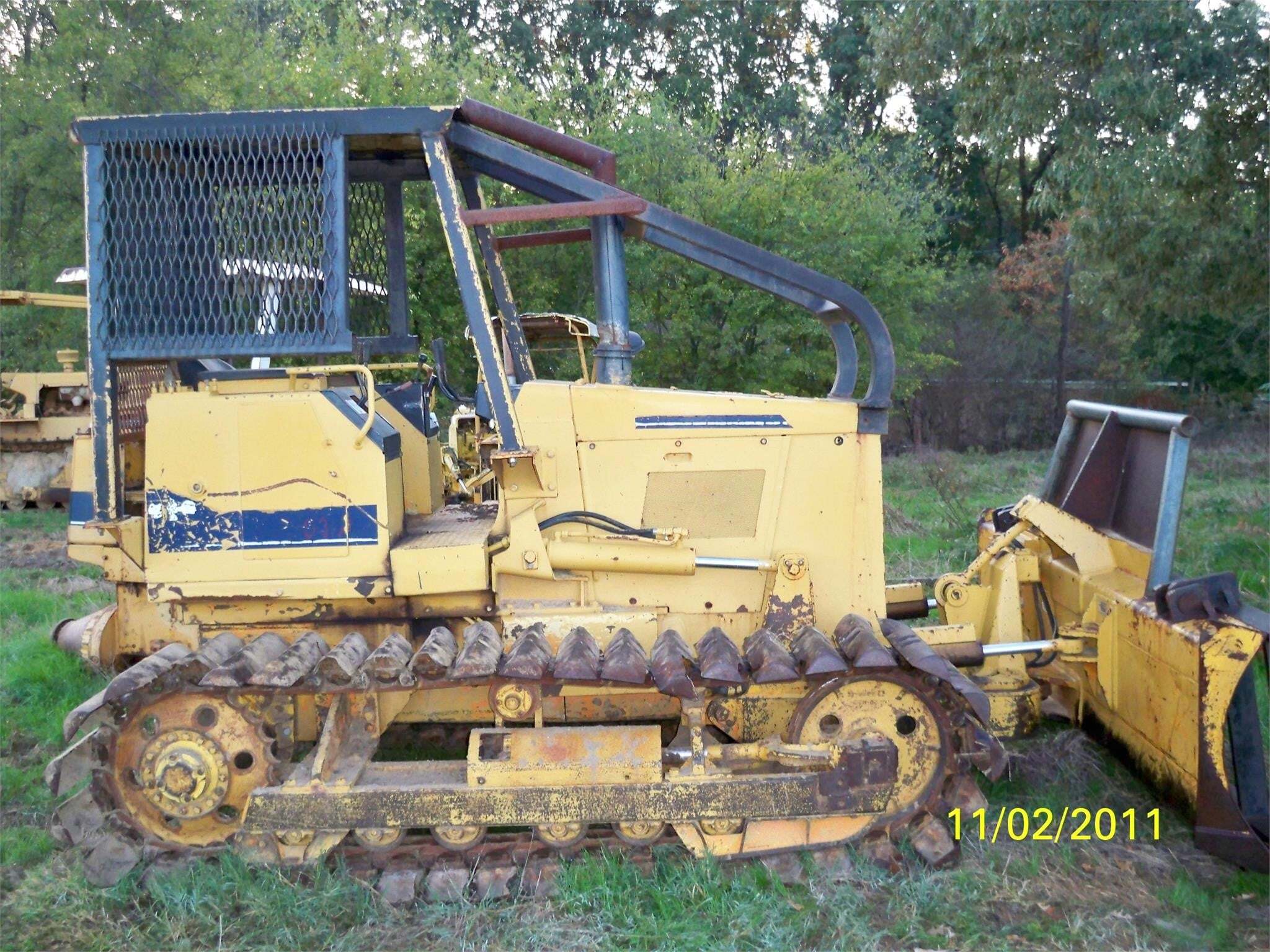 KOMATSU D31P-18 in Hughes Springs, TX