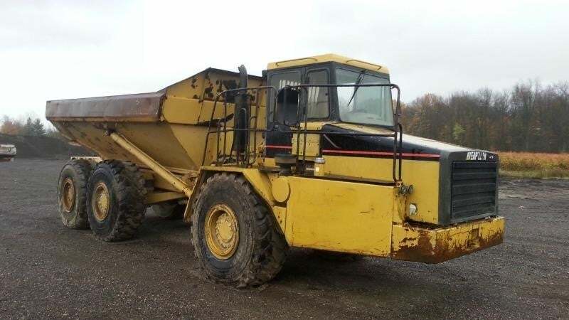 CATERPILLAR D300E in Holland, MI