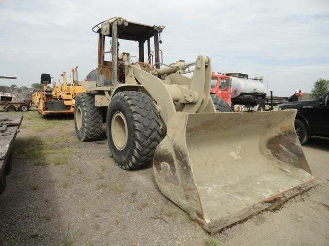 DEERE 544K in Hughes Springs, TX