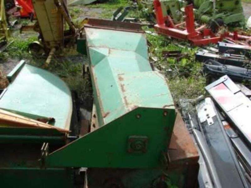 2000 JOHN DEERE Attachment in Lynden, WA