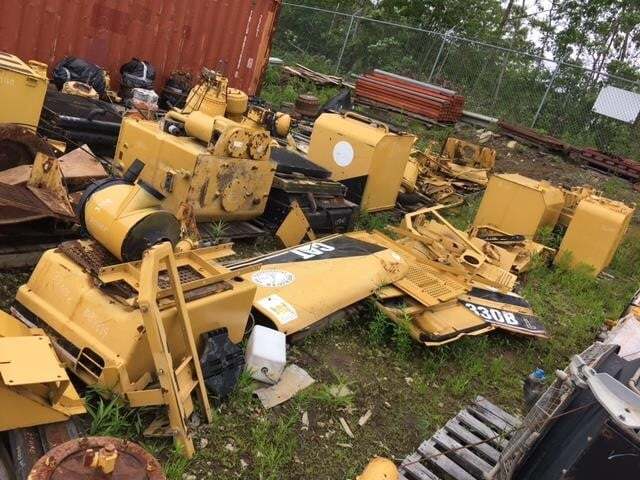 1998 CATERPILLAR 330BL in Milford, MA