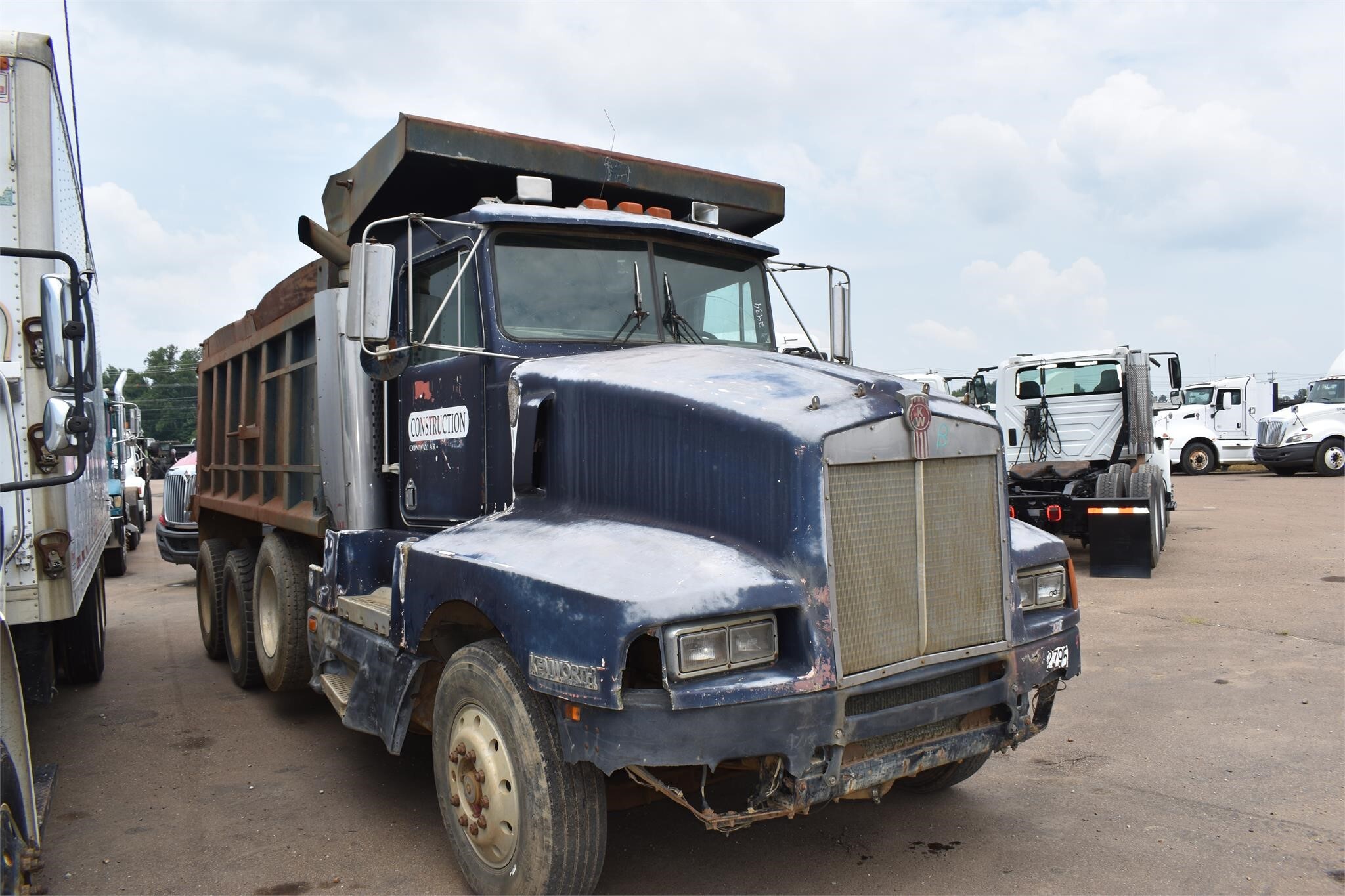 1988 KENWORTH T600 in Covington, TN