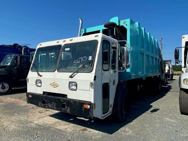 1999 CCC LE8500 in Bealeton, VA