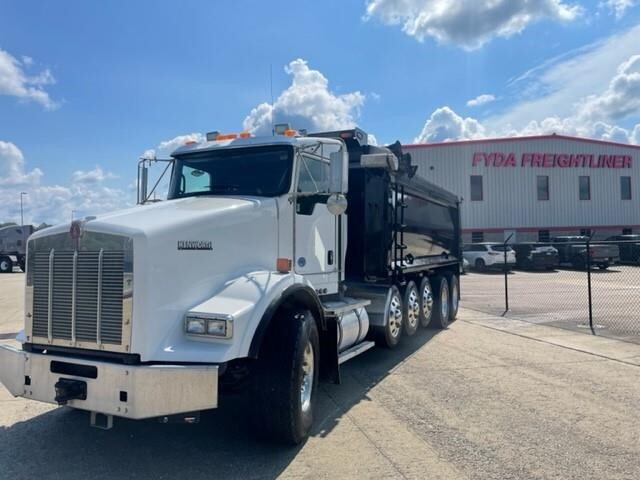 2020 KENWORTH T800 in Zanesville, OH