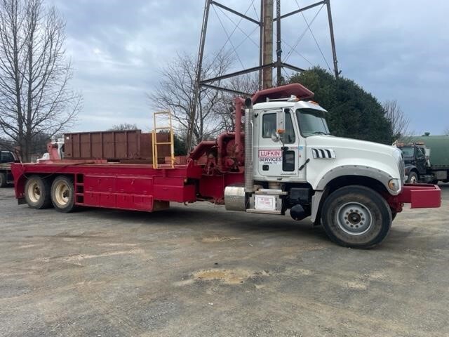 2013 MACK GRANITE GU713 in Orange, VA