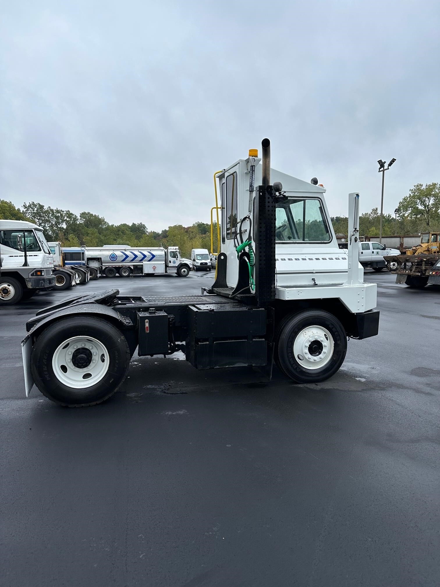2013 KALMAR OTTAWA 4x2 DOT in Taylor, MI