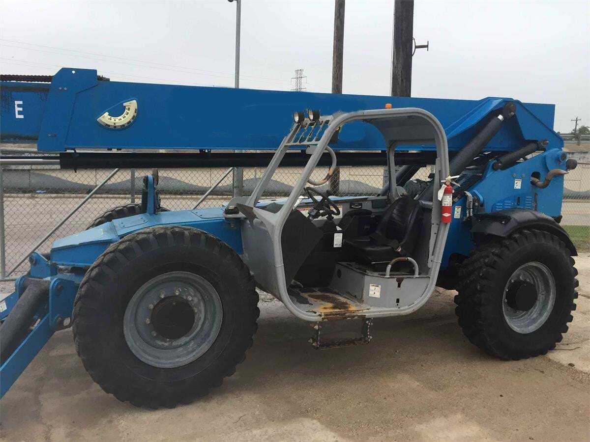 2014 GENIE GTH1056 in Fountain Inn, SC