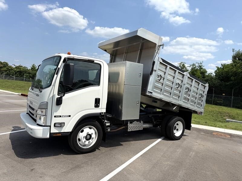 2024 ISUZU NRR in Nashville, TN