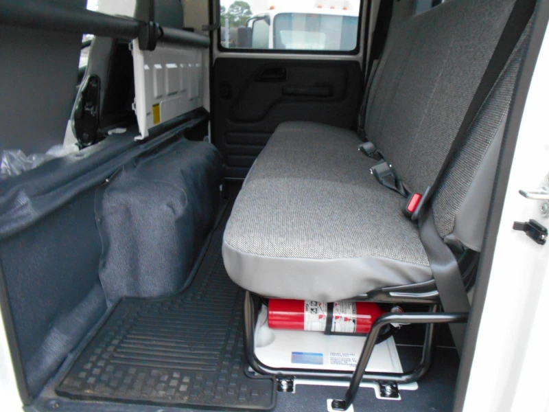 2027 ISUZU NPR HD