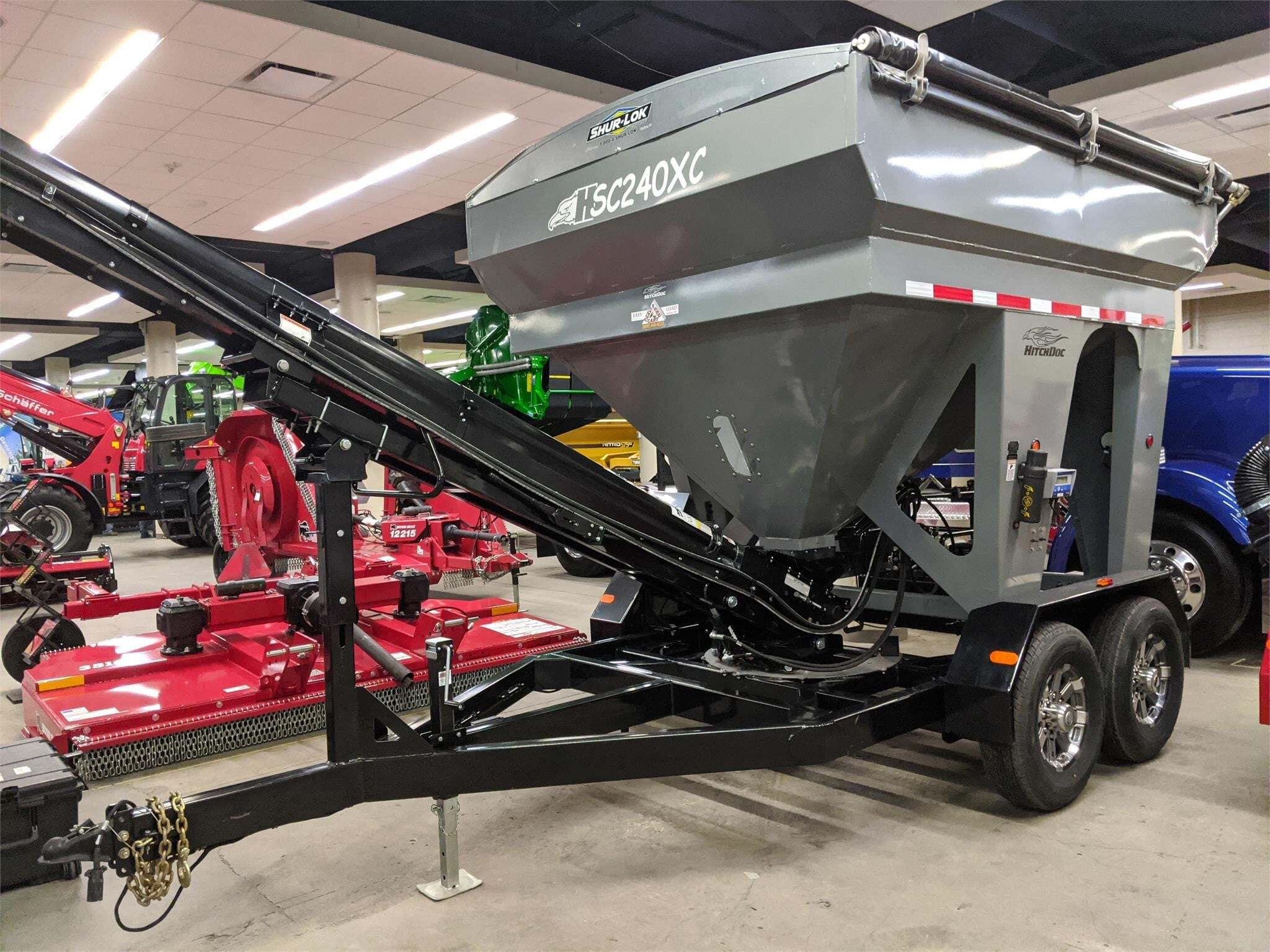 2026 TRAVIS HSC240XC in Henderson, IA