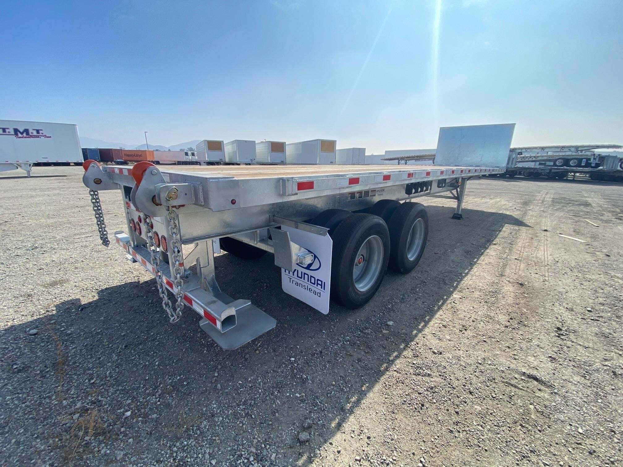 2025 HYUNDAI DuraLite w/ Forklift Kit in Fontana, CA