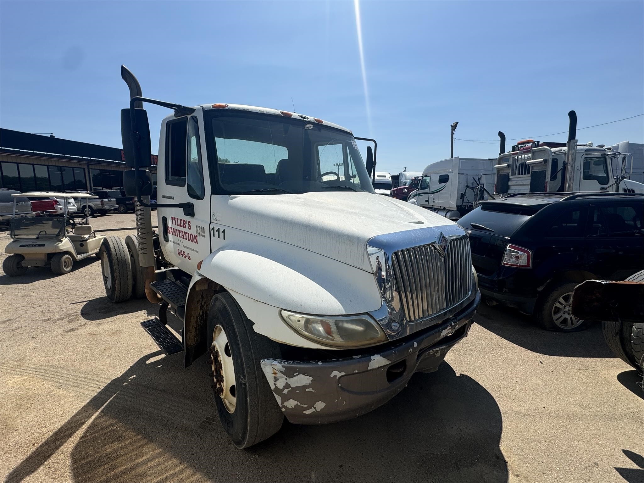 2007 INTERNATIONAL DURASTAR 4300 in Covington, TN