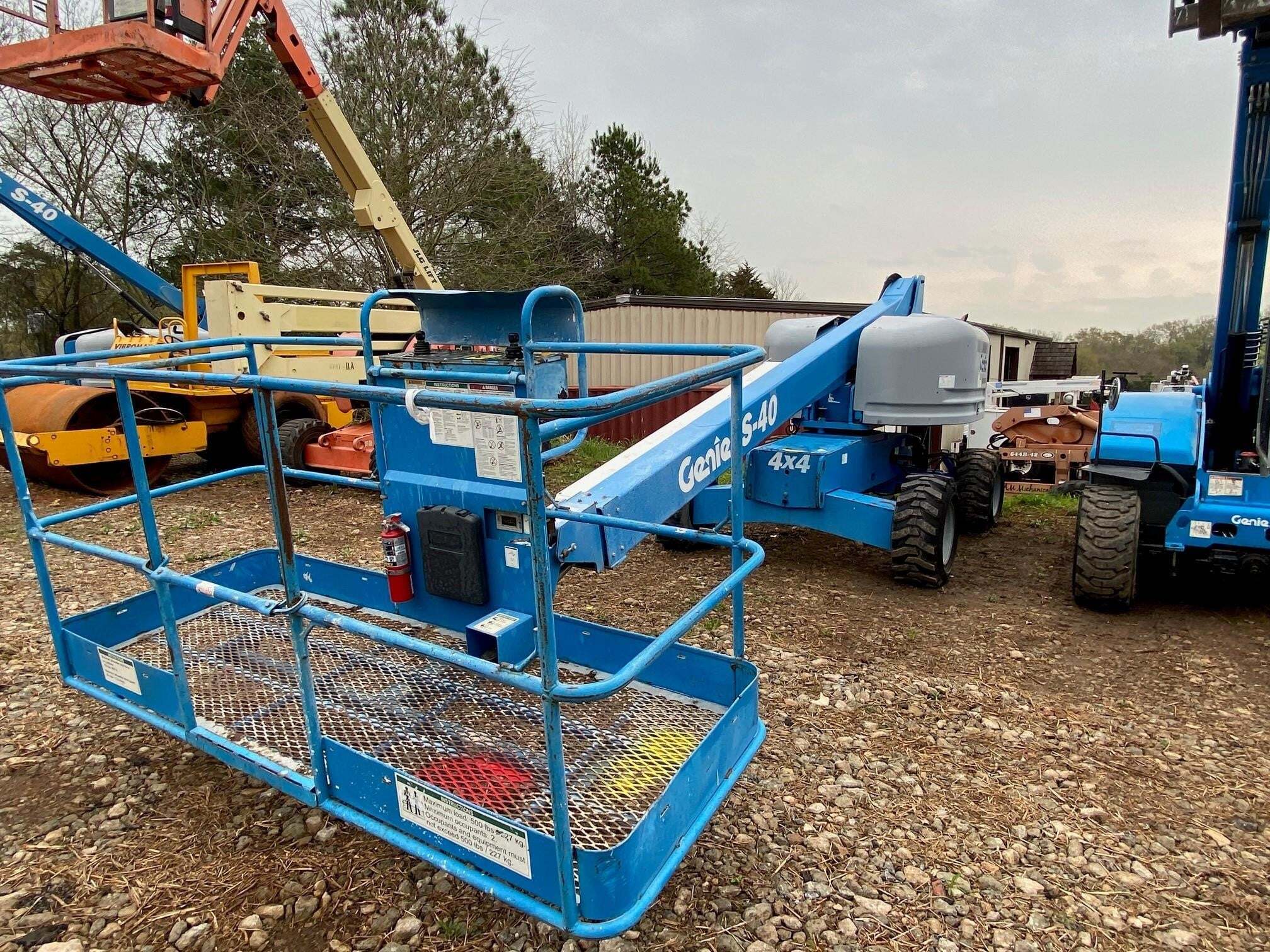 2012 GENIE S40 in Fountain Inn, SC
