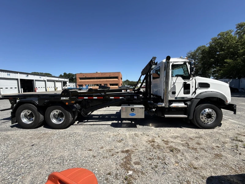 2027 MACK GRANITE