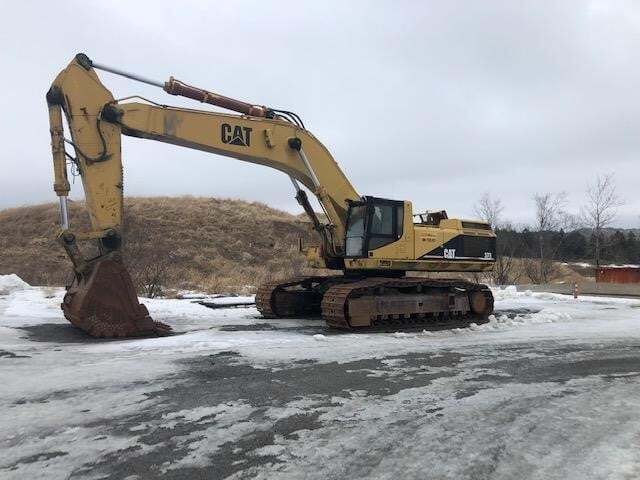 1997 CATERPILLAR 375L in Milford, MA