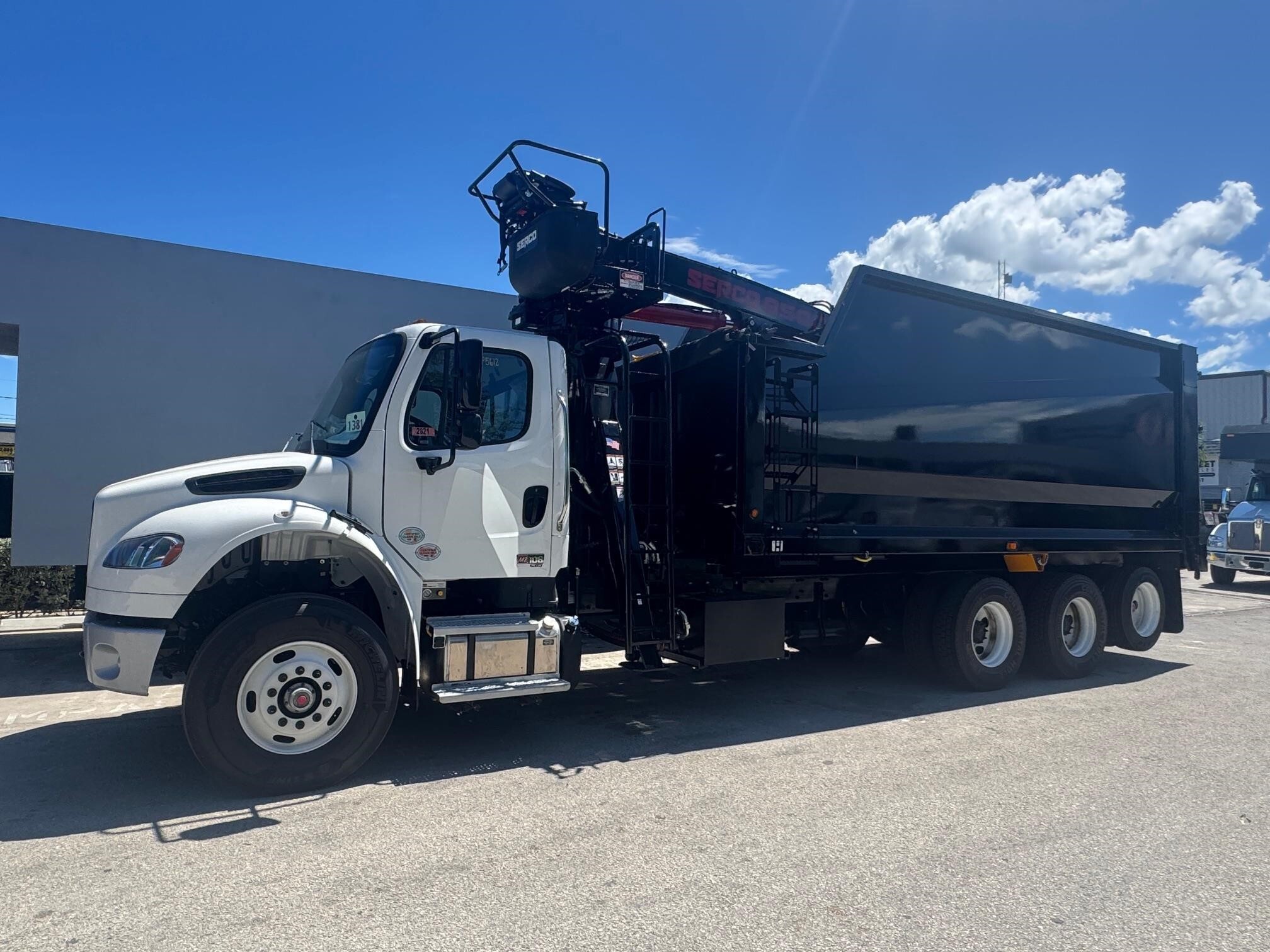 2025 FREIGHTLINER BUSINESS CLASS M2 106 in Lake Worth, FL