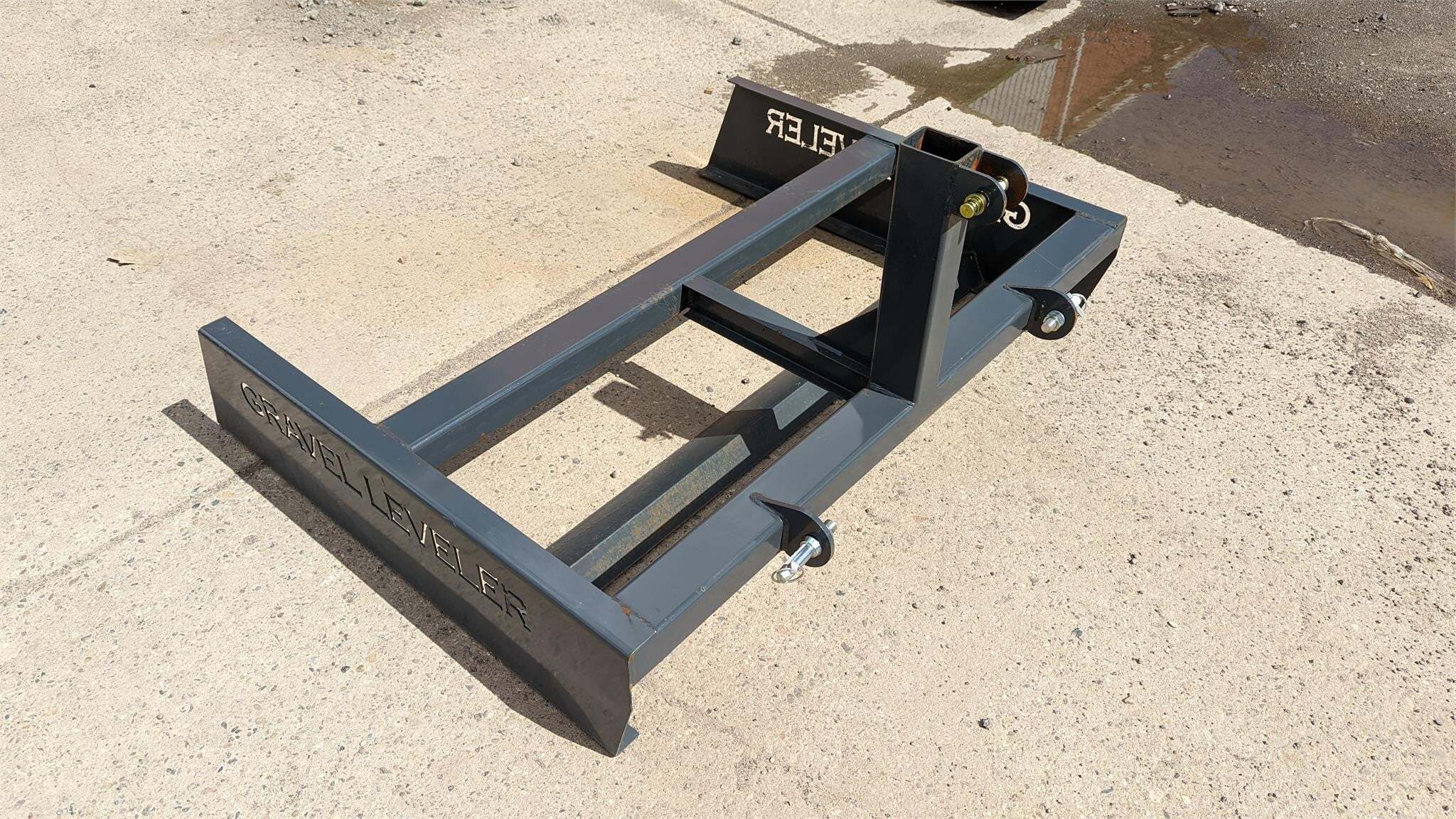 GRAVEL LEVELER Attachment in Lenox, MI
