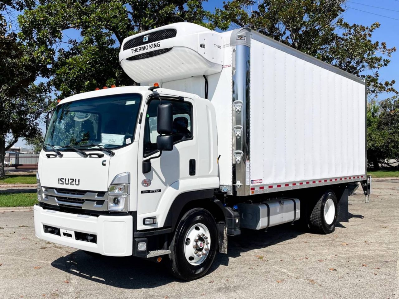 2023 ISUZU FTR in Bakersfield, CA