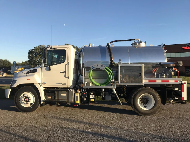 2027 HINO L6