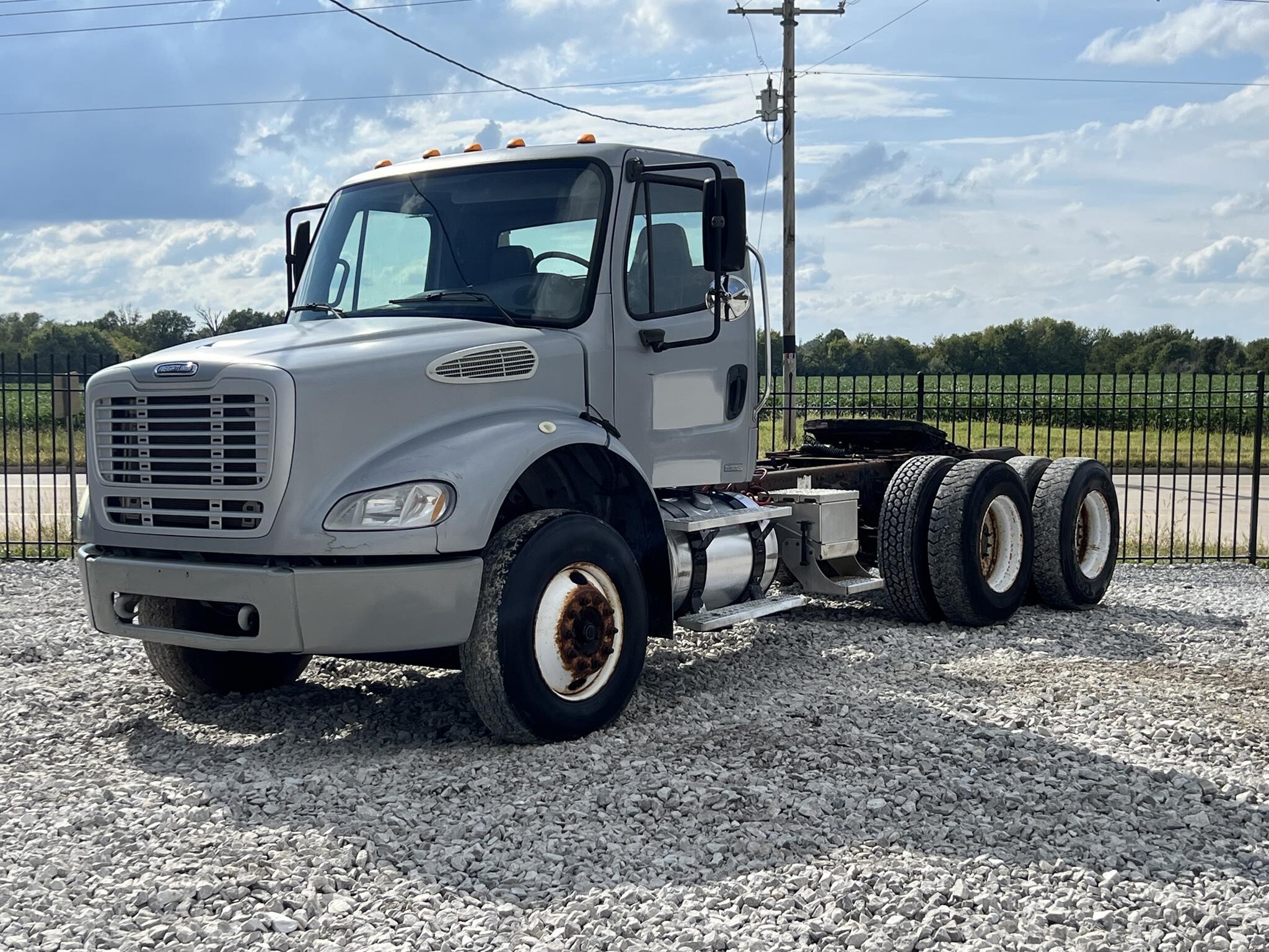 2005 FREIGHTLINER BUSINESS CLASS M2 112 in Cartersville, GA