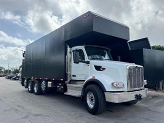 2026 PETERBILT 567 in Lake Worth, FL
