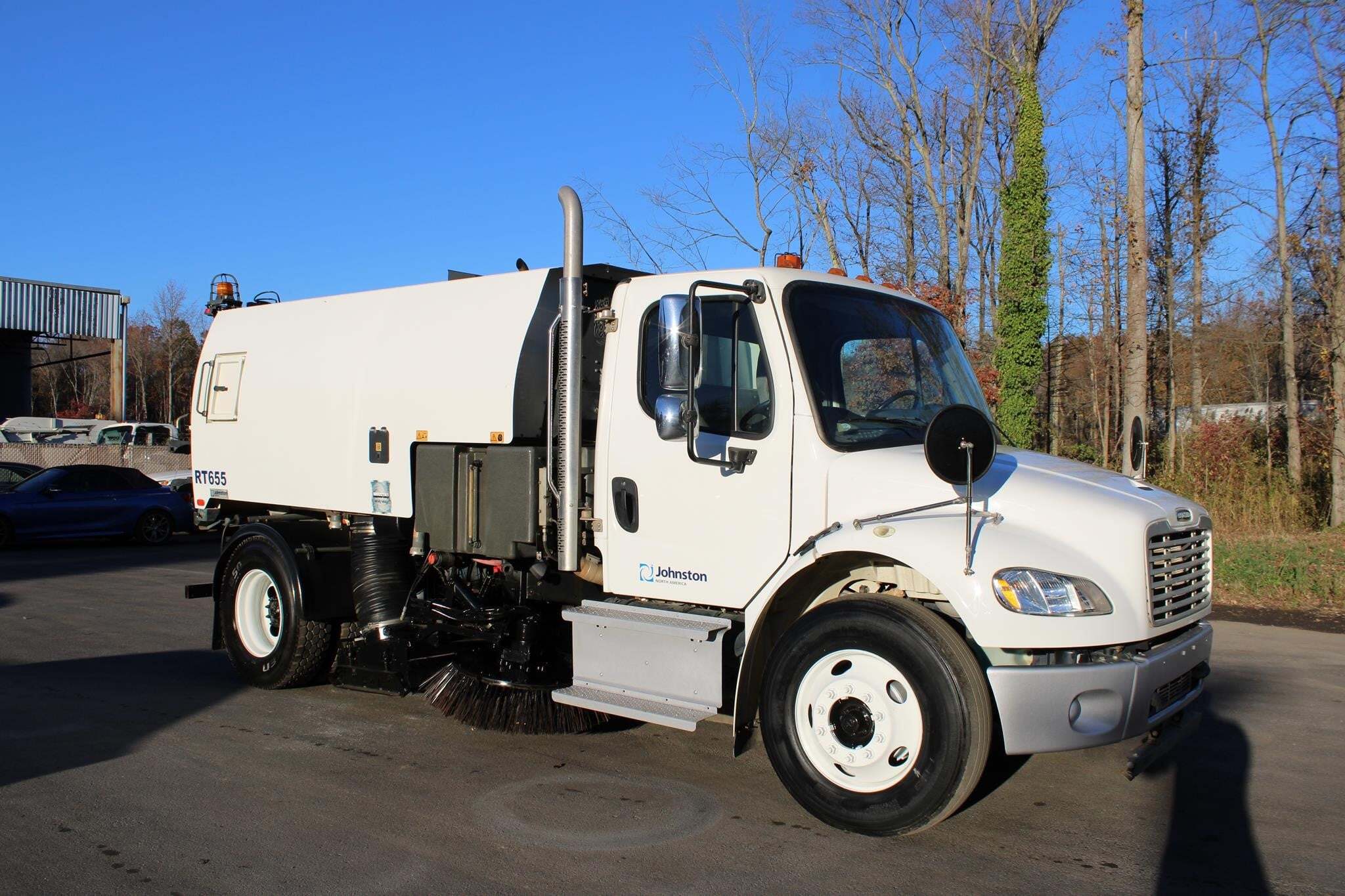 2014 FREIGHTLINER BUSINESS CLASS M2 106 in Langhorne, PA
